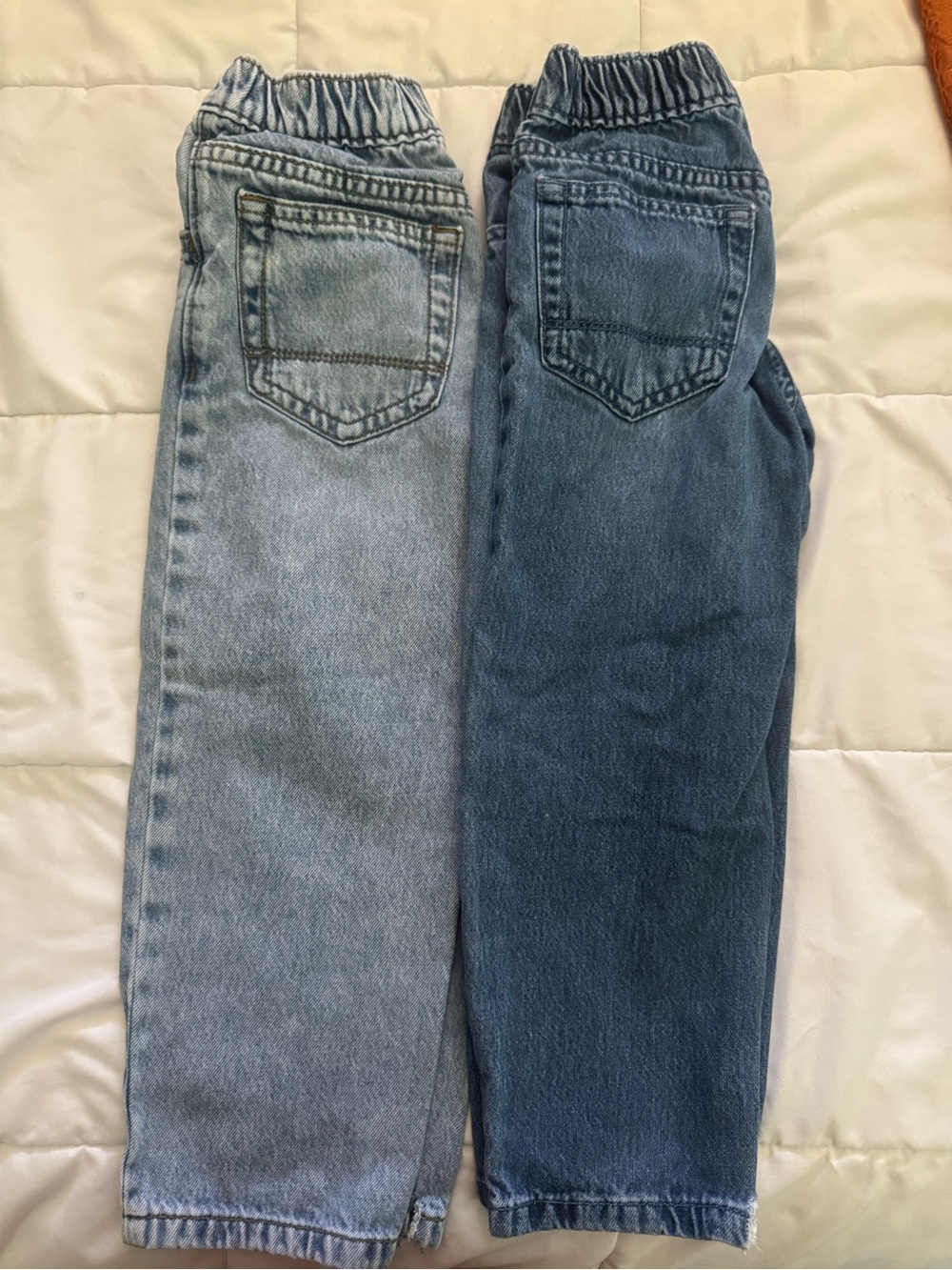Cat & Jack Kids Elastic-Waist Jeans in Light Blue and Dark Blue